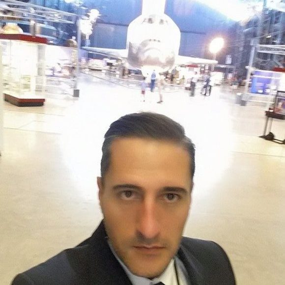 Meet your Posher, Maizen - Picture 1 of 1